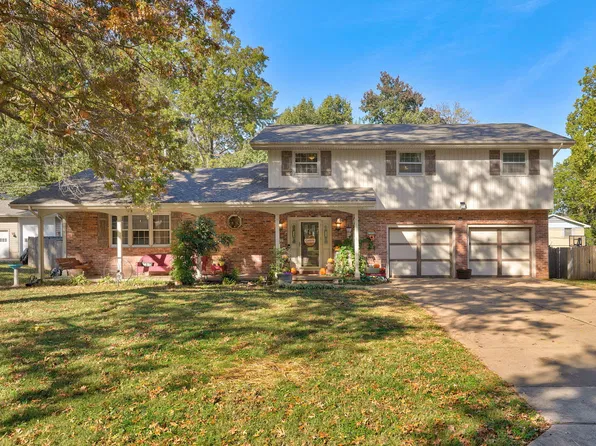 2237 E Rosebrier Street, Springfield, MO 65804