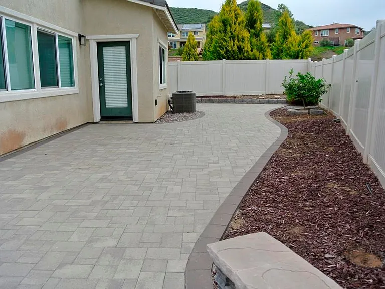 347 Campolina Ct — Photo 14