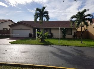 10540 SW 158th Pl, Miami, FL 33196