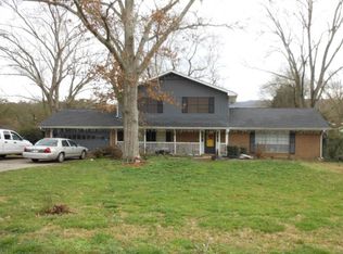 416 Crawford Ter, Tunnel Hill, GA 30755