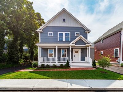 43 Division St, East Greenwich, RI, 02818