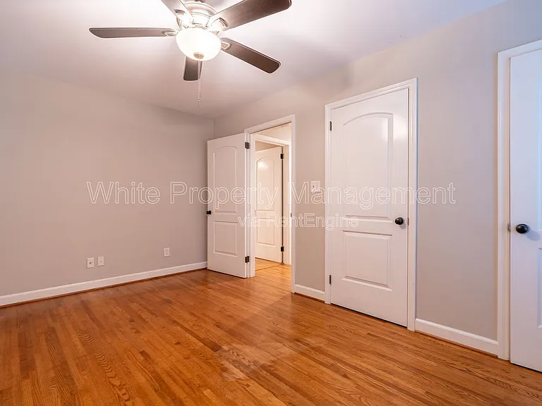 12013 Idlewild Rd — Photo 11