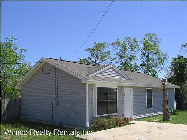 1st image of 475 Lake Ave