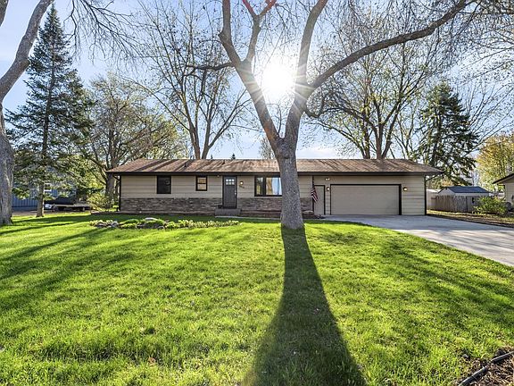 4th image of 7611 Laredo Dr