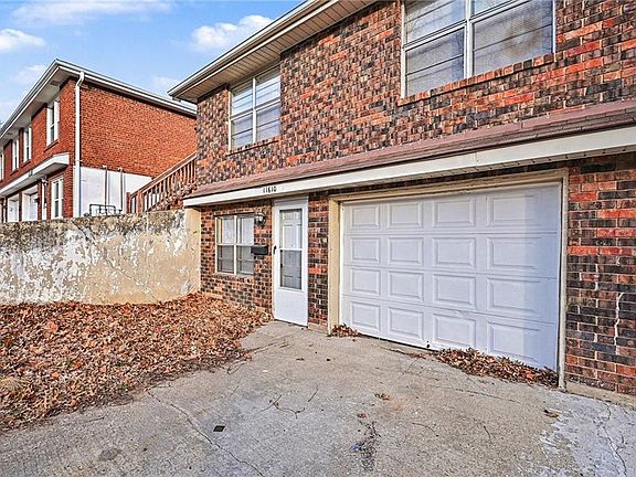 3rd image of 11610-11612 Ivanhoe Ct