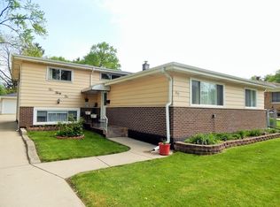 232 E Vermont St, Villa Park, IL