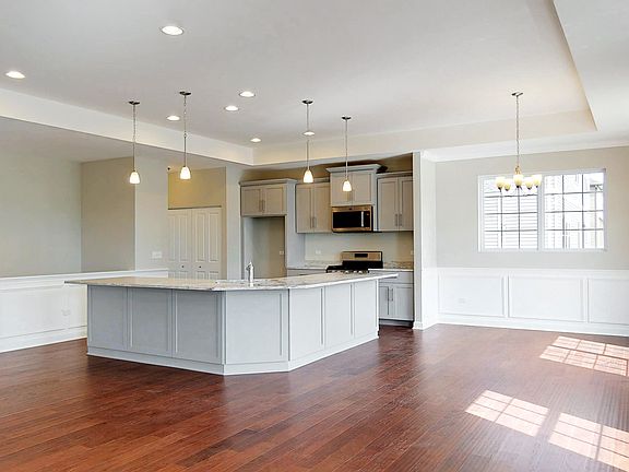 5th image of 25207 W Jackson Ln