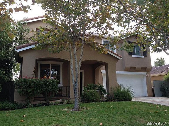 2nd image of 2832 Bertolani Cir
