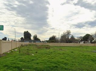 1501 Sarba Ct, Los Banos, CA 93635