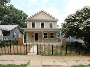 2872 Perry St NE, Washington, DC 20018