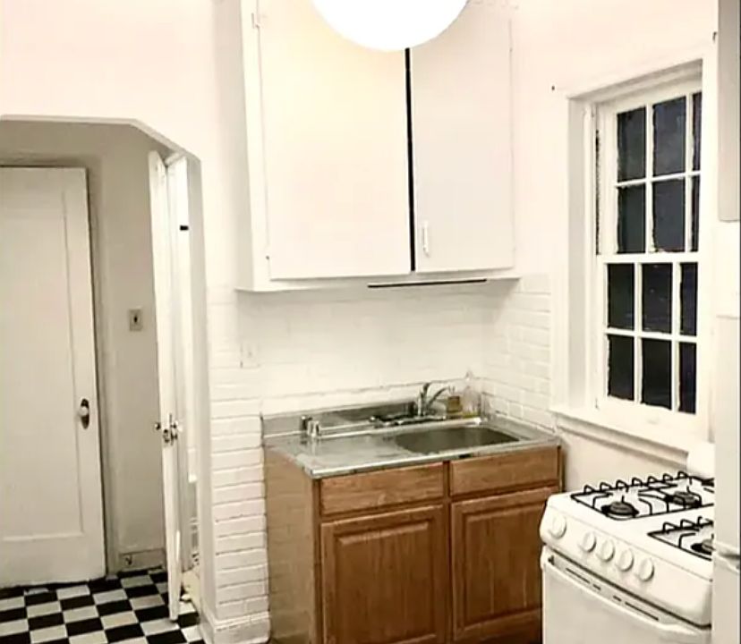 1st image of 314 E 70th St APT 3C