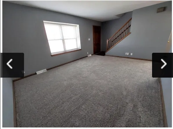 5068 W Colonial Ct, Milwaukee, WI 53220