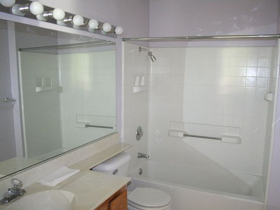 5th image of 8020 Walerga Rd Unit 1120