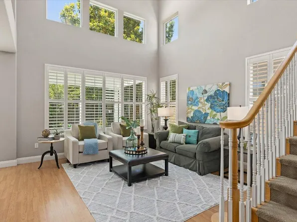 11 Addis Ct, Sacramento, CA 95835