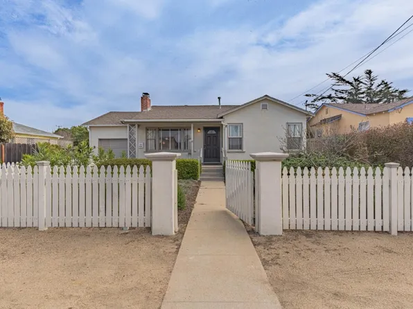 1986 Luxton St, Seaside, CA 93955