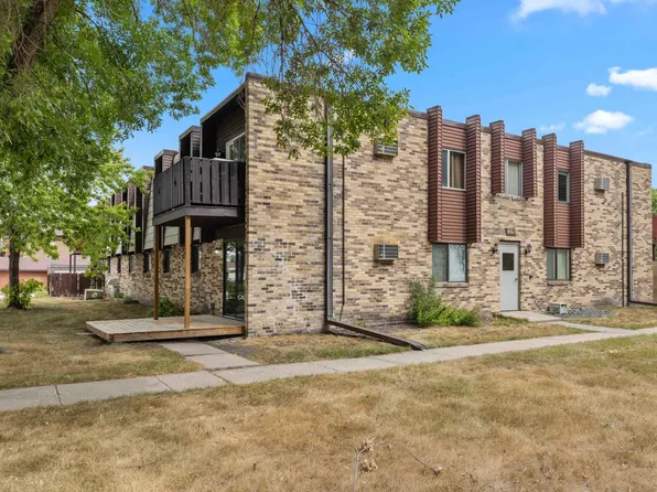 801 32nd Ave N #A-101, Fargo, ND 58102