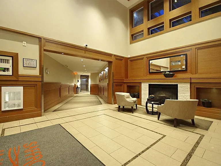 8600 Park Rd #407 — Photo 24