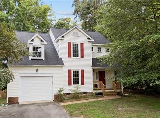 6718 Manor Gate Dr, Midlothian, VA 23112