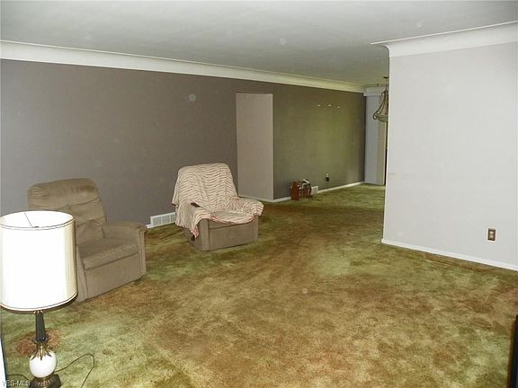 2nd image of 5667 Pinnacle Park Dr