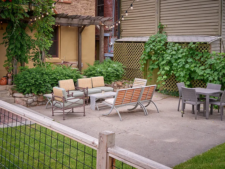 N Quince St — Photo 10
