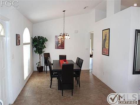 5th image of 1309 SE 14th St