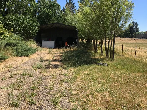 810 S Roosevelt St, Roosevelt, WA 98620