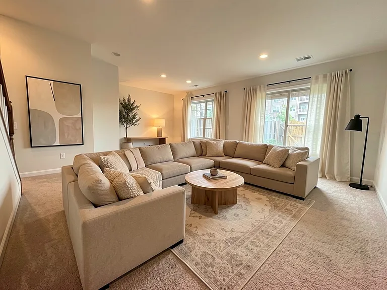 4726 Cambria Rd — Photo 4