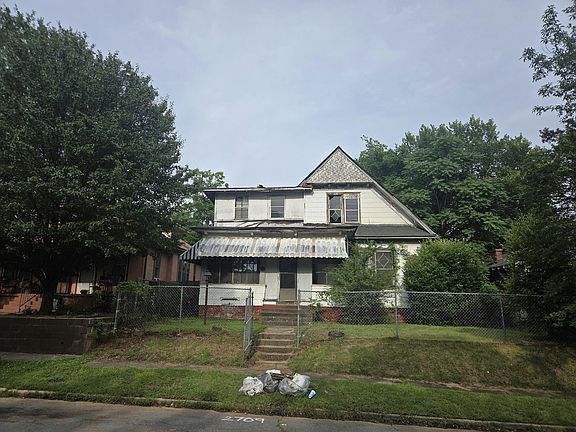2nd image of 2709 S Izard St