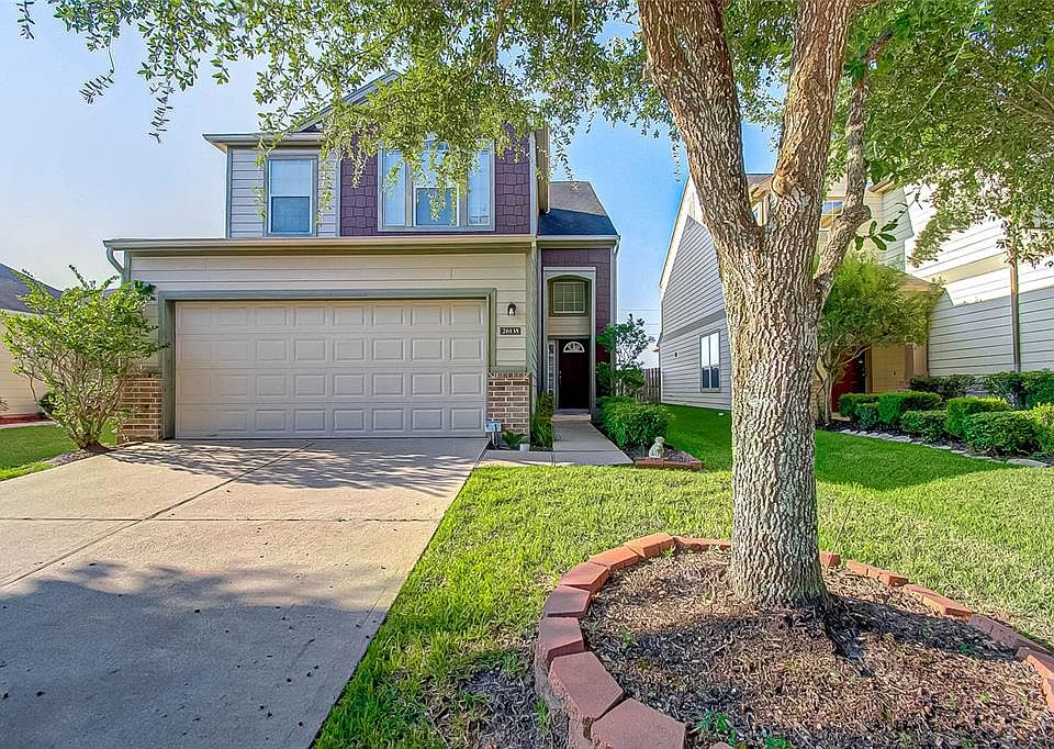1st image of 26135 Flinton Dr