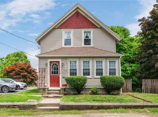 163 Grove St, Lincoln, RI 02865