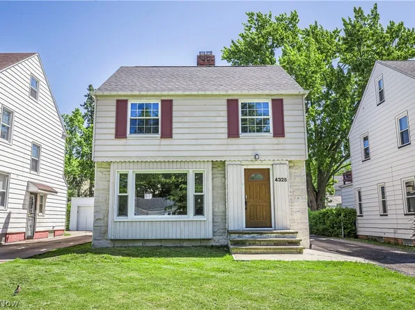 4326 Silsby Rd, University Heights, OH 44118