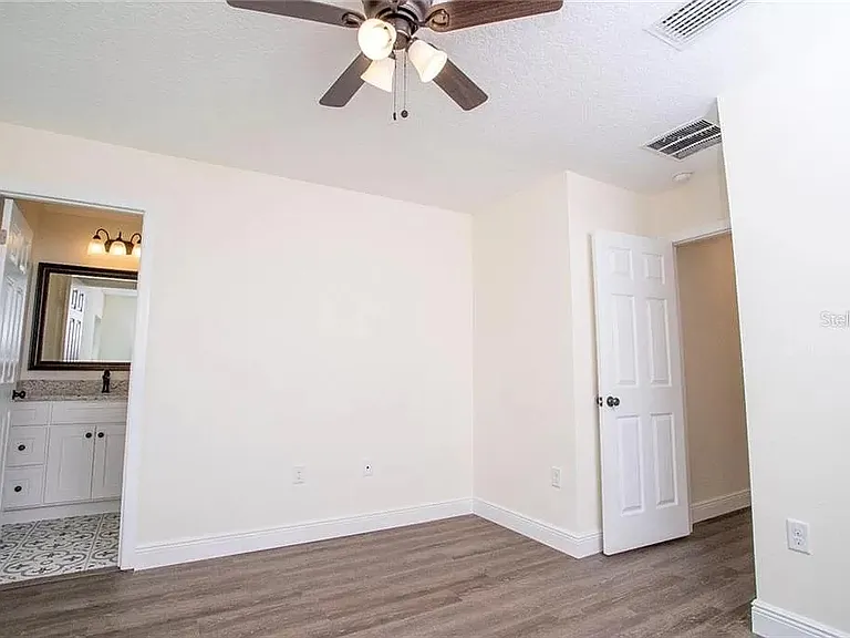 2637 Hunt Club Ln #1 — Photo 7