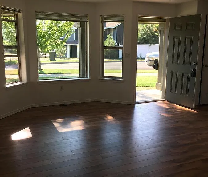 61494 Lucia St #A — Photo 2