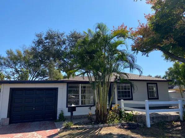 1501 Suffolk St N, Saint Petersburg, FL 33710