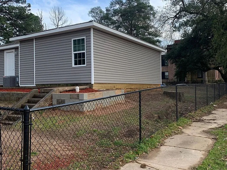 1068 Blanchard Pl — Photo 32