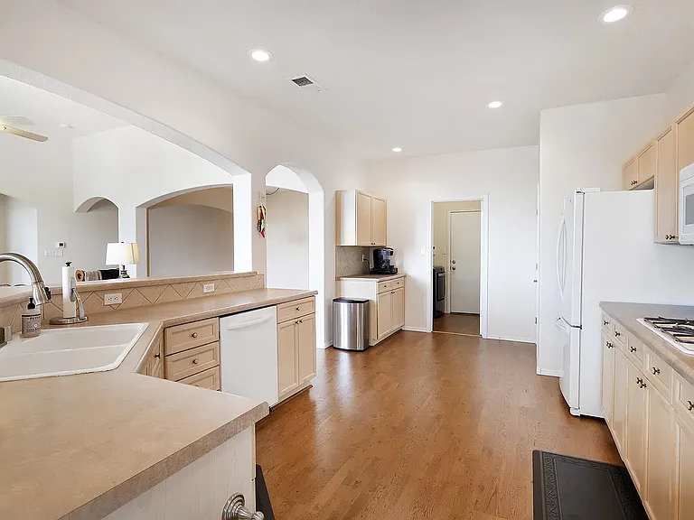 6616 Freemont Hills Loop NE — Photo 15