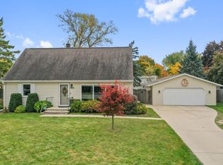 3032 Humboldt Rd, Green Bay, WI 54311