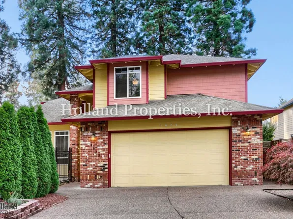 1623 SW Sahnow Dr, Beaverton, OR 97003