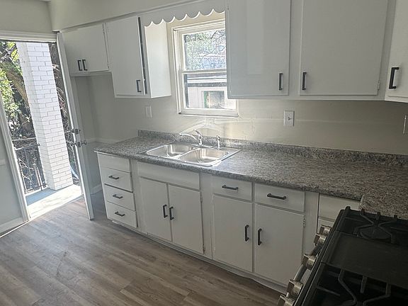 5th image of 6440 Dean St