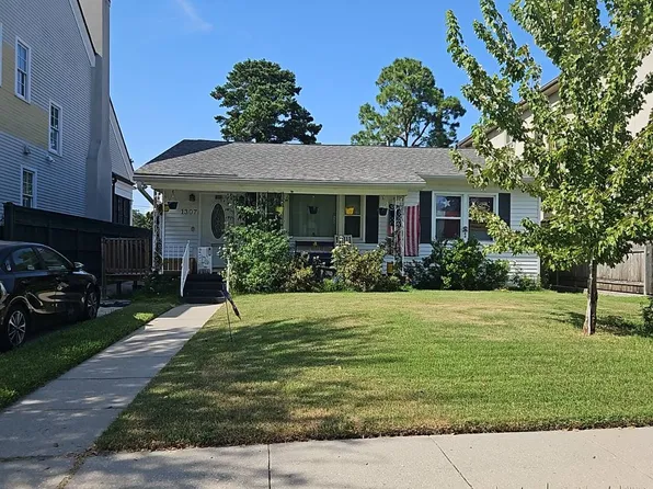 1307 Crestmont Dr, Metairie, LA 70005