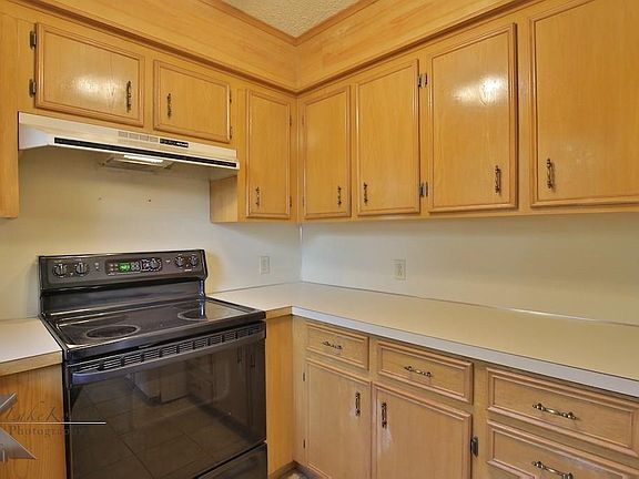 4th image of 1718 Little John Ct