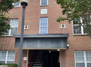 755-2B Walker Sq, Charlottesville, VA