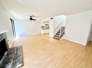 5291 Colodny Dr UNIT 20, Agoura Hills, CA 91301