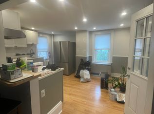 39 Maple St APT B, Winooski, VT 05404