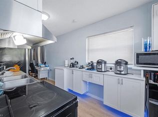 5477 Carlton St, Naples, FL 34113