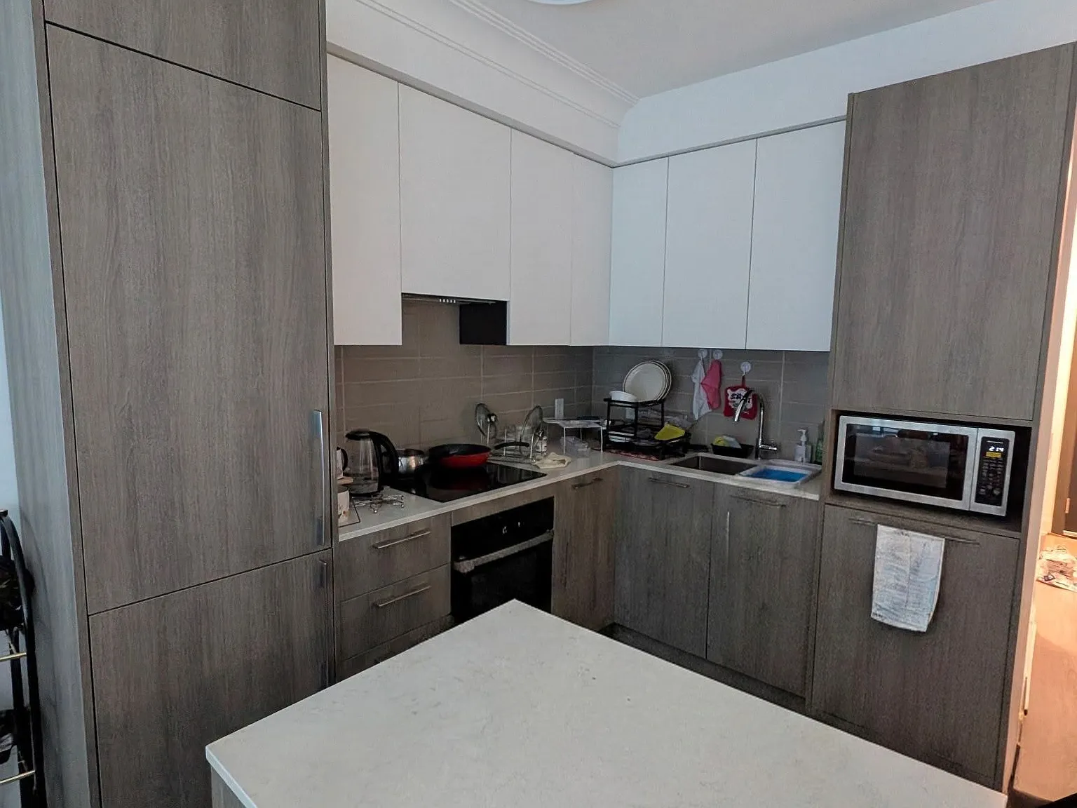 2 bed, $2,400 — Photo 4