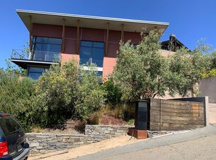 6542 Gwin Rd, Oakland, CA 94611