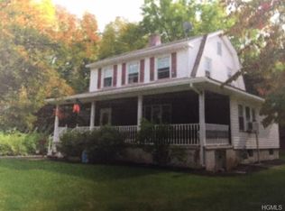 15 Eagle Valley Rd, Sloatsburg, NY 10974
