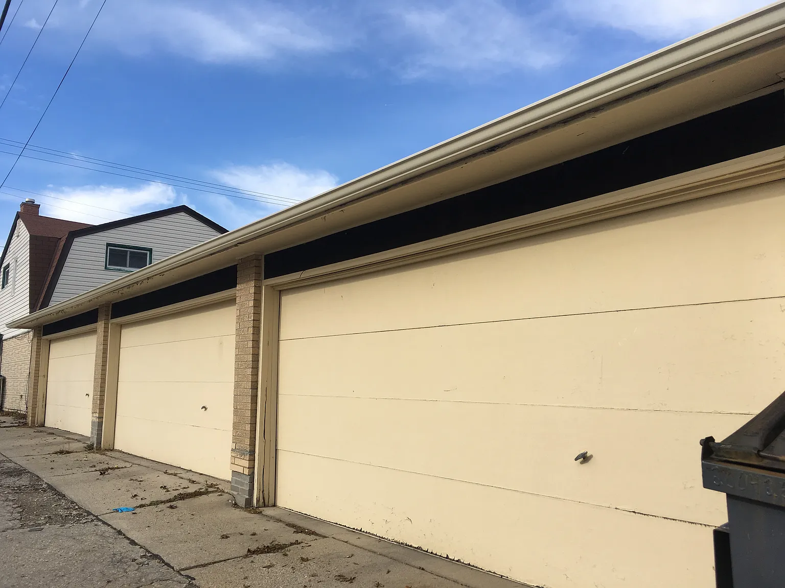 2 bed, 900 sqft, $1,150 — Photo 2