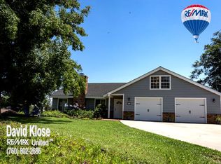 766 Carnation Ln, Fallbrook, CA 92028